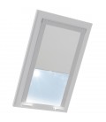 Roleta termoizolačna na strešné okno FAKRO v hliníkovej kazete Svetlo sivá